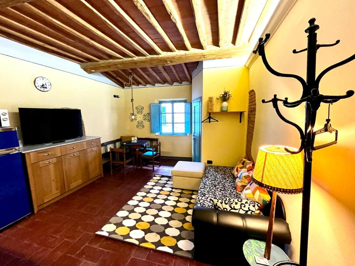 Turquoise Rose Apartment Peccioli Exterior photo